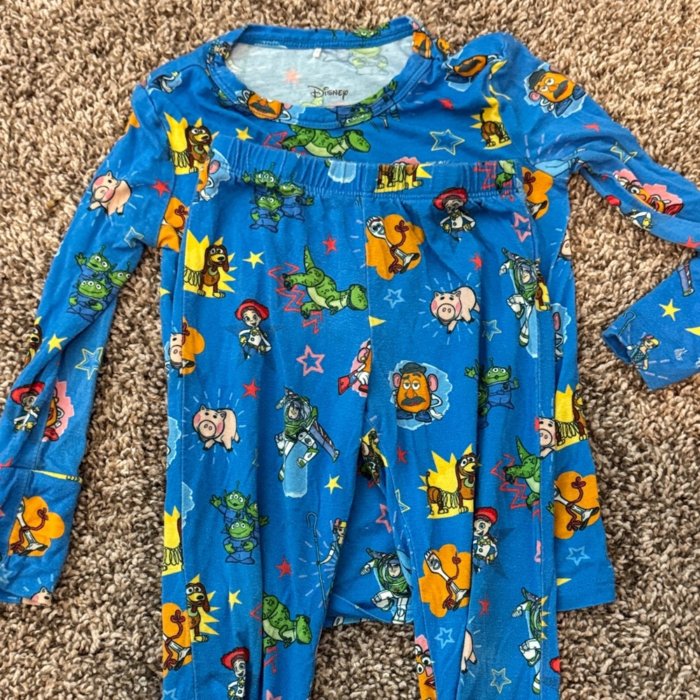 Posh peanut 2T Toy Story pj set
